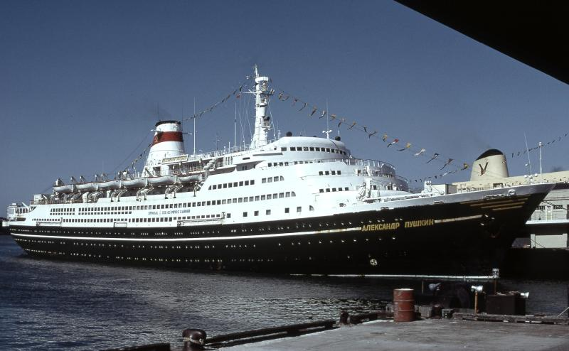 Illustration for article titled The Last Surviving Transatlantic Ocean Liners